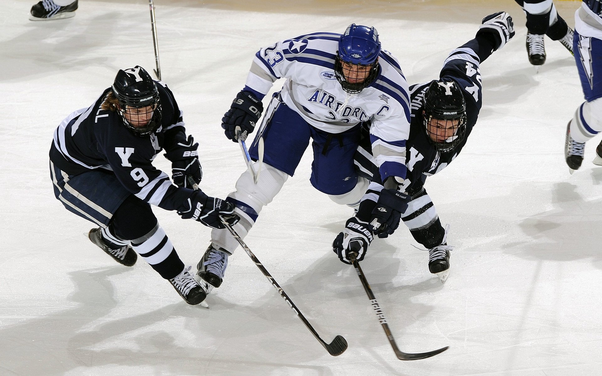 雷霆强化体能训练提升整支球队比赛韧性，雷霆体育